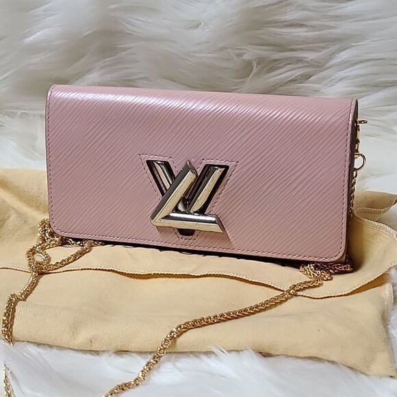 💯 Authentic Louis Vuitton Twist Wallet 🍀 - Picture 1 of 14
